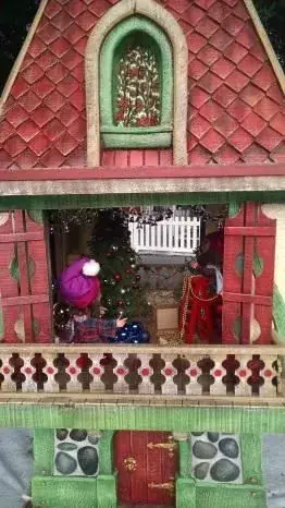 Ngôi Nhà Yêu Tinh - Christmas In The Park