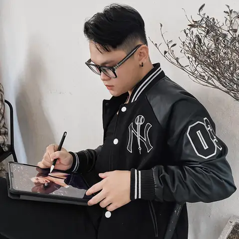 Nam Sinh Đại Học Fpt Vẽ Tranh Chân Dung Sống Động Như Thật ...