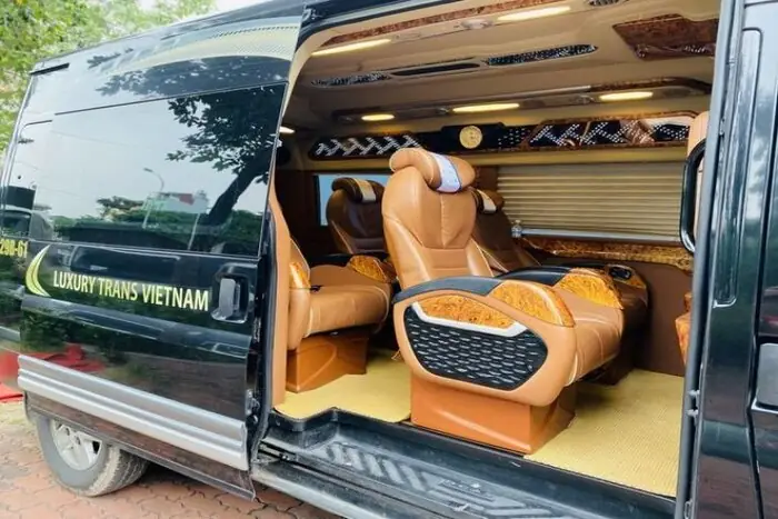 Luxury Trans Limousine Luxury Trans Limousine
