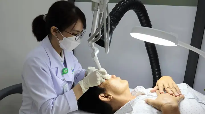 Quy Trình Trị Mụn Tại Bệnh Viện Da Liễu