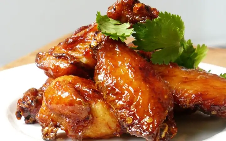 Cơm, Cánh Gà Sốt Me, Rau Cải Ngọt Luộc
