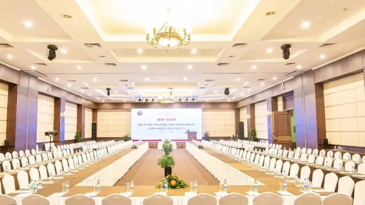 Trung-tam-to-chuc-hoi-nghi-quang-ninh-8 Trung-tam-to-chuc-hoi-nghi-quang-ninh-8