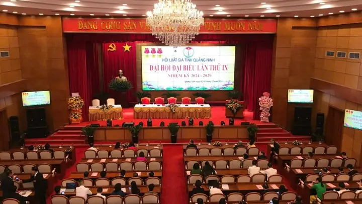 Trung-tam-to-chuc-hoi-nghi-quang-ninh-5 Trung-tam-to-chuc-hoi-nghi-quang-ninh-5