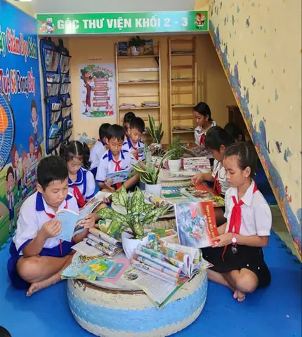 Đài Phát Thanh Truyền Hình Kiên Giang Trực Tiếp Ghi Hình Không Gian Văn Hóa Hồ Chí Minh Của Trường Tiểu Học Vĩnh Bình Bắc 3. Đài Phát Thanh Truyền Hình Kiên Giang Trực Tiếp Ghi Hình Không Gian Văn Hóa Hồ Chí Minh Của Trường Tiểu Học Vĩnh Bình Bắc 3.