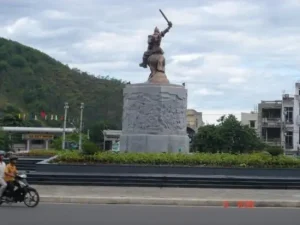 Tượng Đài Quang Trung, Trung Tâm Tp.quy Nhơn - Ảnh Của Quy ...