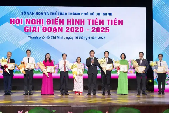 Trung Tâm Văn Hóa Và Triển Lãm Thành Phố Hồ Chí Minh