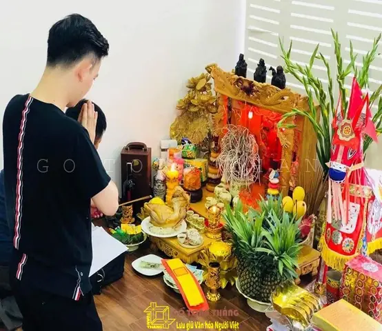 Văn Khấn Mùng 1 Và Ngày Rằm Cúng Thổ Công Năm 2025