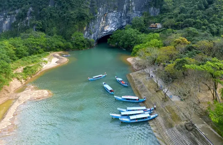 Bảng Giá Vé Tham Quan Các Điểm Du Lịch Nổi Tiếng Tại Quảng Bình ...