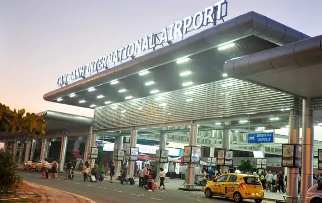 Đặc Điểm Dân Cư Và Xã Hội Đặc Điểm Dân Cư Và Xã Hội