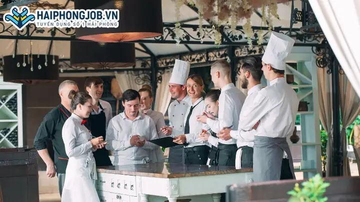 Phục Vụ, Nhân Viên Nhà Hàng, Quán Ăn Phục Vụ, Nhân Viên Nhà Hàng, Quán Ăn