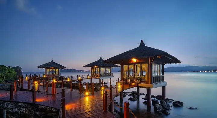 Akoya Spa