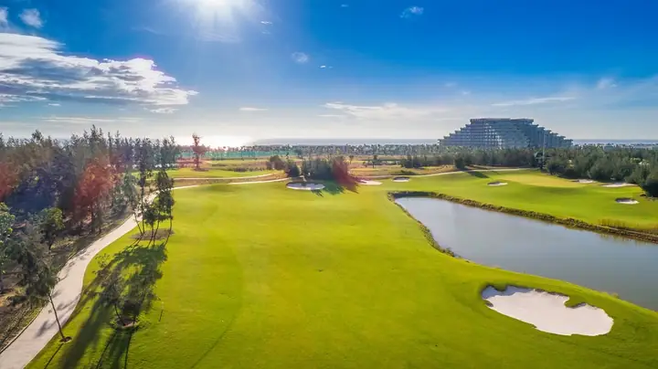 Vinpearl Golf