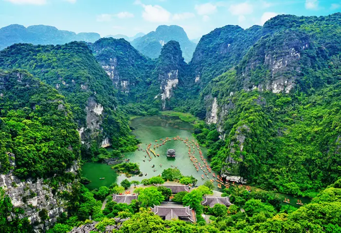Join Cruise In Trang An Or Tam Coc