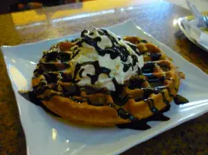 Where To Eat In Nha Trang (part 2) ? Romy’s Italian Ice-cream
