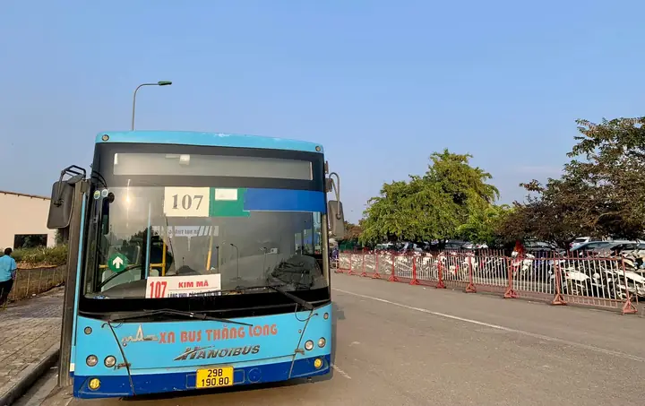 Trải Nghiệm Xe Buýt Số 107 Từ Trung Tâm Thành Phố Hà Nội Đến Làng ... Trải Nghiệm Xe Buýt Số 107 Từ Trung Tâm Thành Phố Hà Nội Đến Làng ...