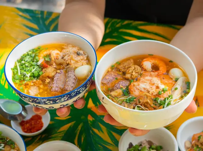 Bánh Canh Lòng Cá Nha Trang: Đánh Giá Chi Tiết 4 Quán Ngon Nhất 2026 Bánh Canh Lòng Cá Nha Trang: Đánh Giá Chi Tiết 4 Quán Ngon Nhất 2026