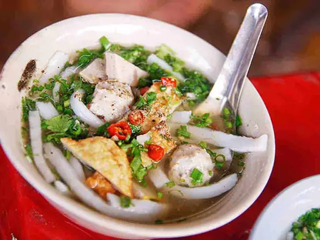 Bánh Canh Chả Cá Nha Trang: Top 10 Quán Ngon Nhất Được Đánh Giá Cao
