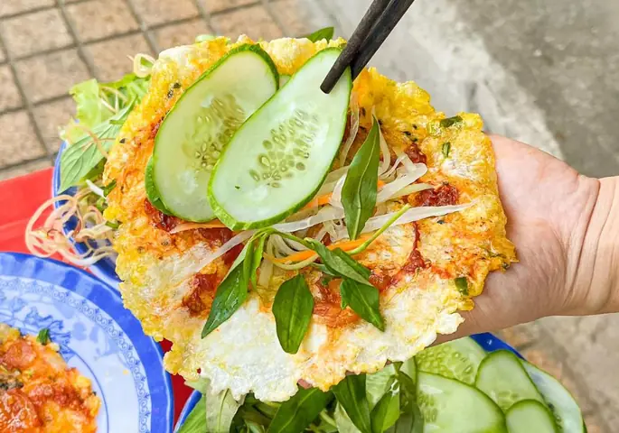 Bánh Ép Huế Ở Sài Gòn: Top 9 Quán Ngon Chuẩn Vị & Đánh Giá Chi Tiết