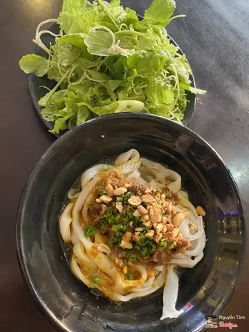 Bánh Tráng Thịt Heo: Hương Vị Quê Hương Đáng Trân Trọng Bánh Tráng Thịt Heo: Hương Vị Quê Hương Đáng Trân Trọng