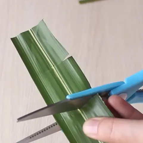Bánh Xu Xê Làm Từ Bột Gì? Bí Quyết Từ Vỏ Dẻo Dai Đến Hương Vị Truyền Thống