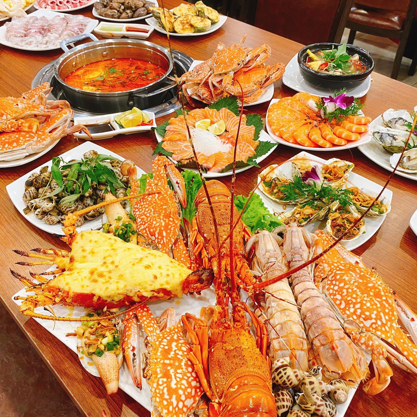 buffet hải sản lê văn lương - Hình 2