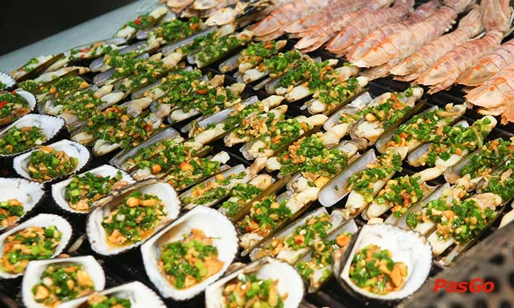 buffet hải sản lê văn lương - Hình 3