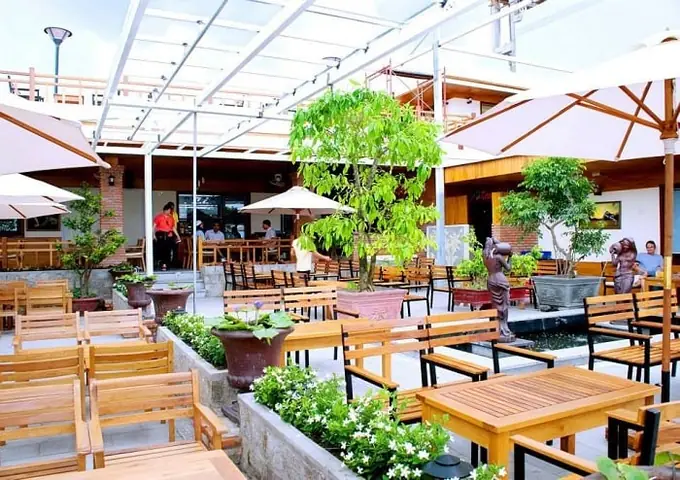 Quán Cà Phê View Biển Nha Trang: 5 Địa Điểm Đáng Đến Nhất