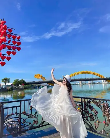Khám Phá 10 Cây Cầu Biểu Tượng Của Đà Nẵng: Từ Cầu Rồng Đến Cầu Vàng