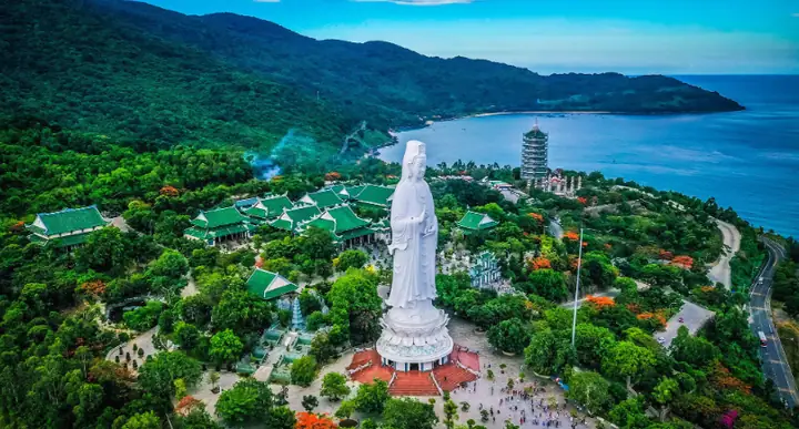 Khám Phá 10 Cây Cầu Biểu Tượng Của Đà Nẵng: Từ Cầu Rồng Đến Cầu Vàng