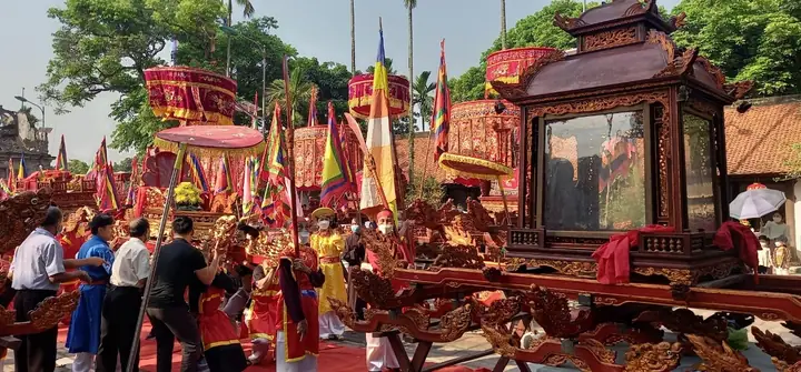 Lễ Hội Đền Thánh Nguyễn: Khám Phá Các Hoạt Động Truyền Thống Đặc Sắc