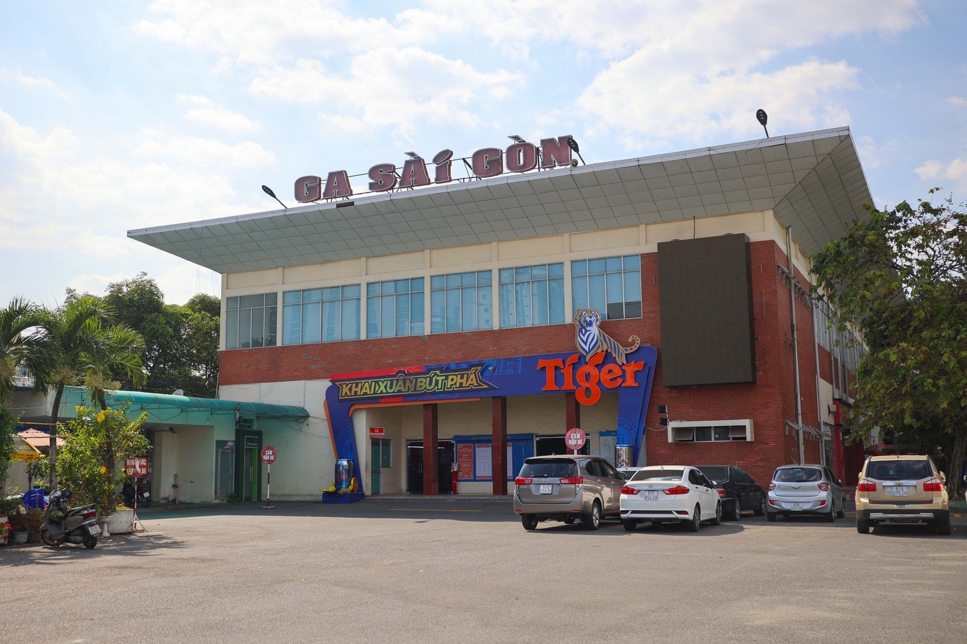 các nhà ga ở sài gòn - Hình 4