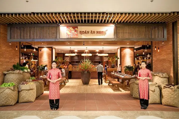 Top 15 Quán Ăn Royal City: Đánh Giá Chi Tiết Và Bảng So Sánh