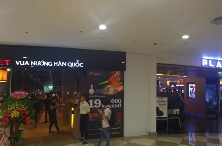Top 15 Quán Ăn Royal City: Đánh Giá Chi Tiết Và Bảng So Sánh