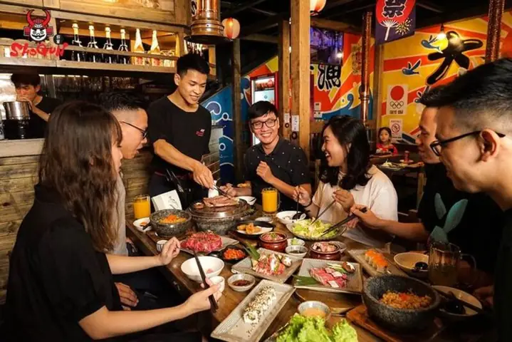 Top 15 Quán Ăn Royal City: Đánh Giá Chi Tiết Và Bảng So Sánh