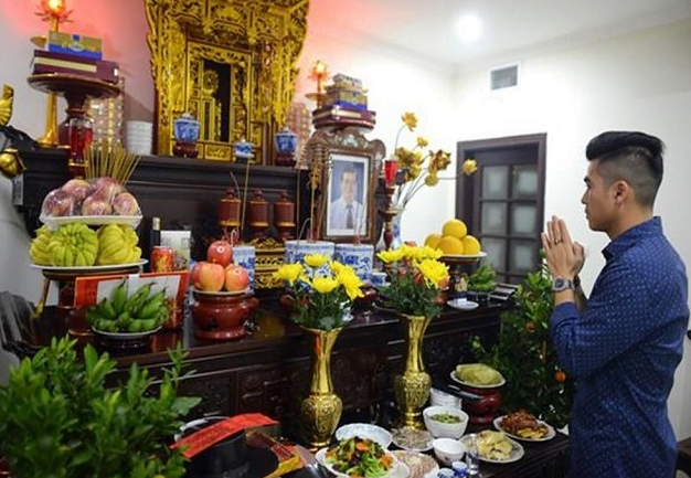 cách cúng người khuất mặt trong nhà - Hình 4