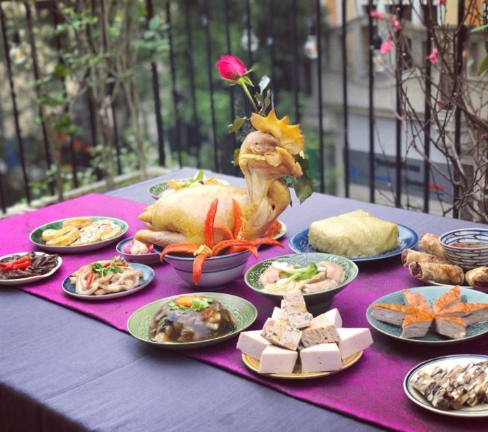 cách đặt gà cúng ngoài sân - Hình 3