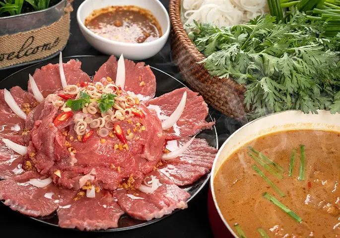 Bò Nhúng Mắm Ruốc: Công Thức Chi Tiết Từ Nguyên Liệu Đến Thành Phẩm