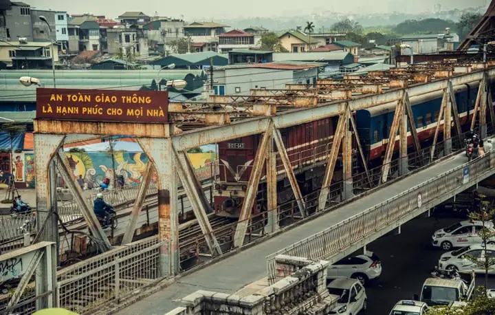 Cầu Long Biên - Chứng Nhân Lịch Sử Hào Hùng Của Hà Nội