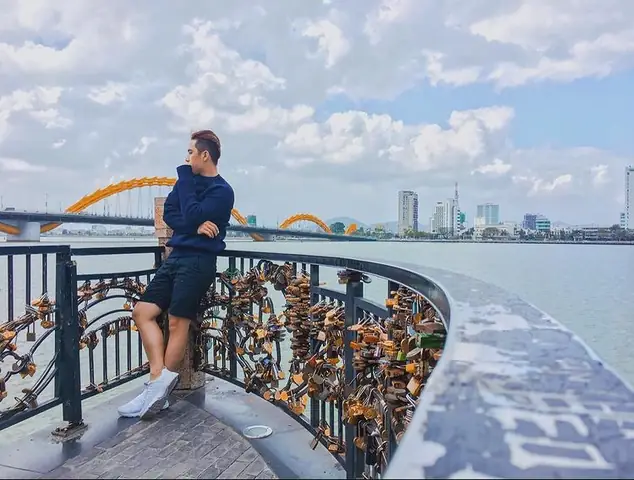 Cầu Rồng Đà Nẵng: Địa Điểm Vui Chơi Về Đêm Không Thể Bỏ Lỡ Cầu Rồng Đà Nẵng: Địa Điểm Vui Chơi Về Đêm Không Thể Bỏ Lỡ