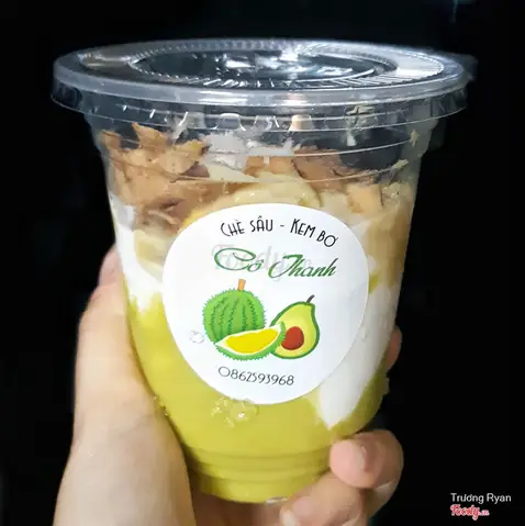Review Chè Sầu Kem Bơ Cô Thanh: Thử Thách Vị Giác Tại Quận Bình Thạnh