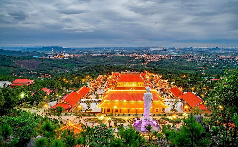 chùa ba vàng mới nhất hôm nay