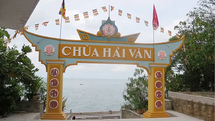 12 Ngôi Chùa Nổi Tiếng Ở Vũng Tàu - Điểm Đến Tâm Linh Không Thể Bỏ Lỡ 12 Ngôi Chùa Nổi Tiếng Ở Vũng Tàu - Điểm Đến Tâm Linh Không Thể Bỏ Lỡ