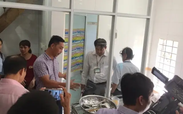 Cơm Gà Bà Buội Đà Nẵng: Đánh Giá Chi Tiết Về Hương Vị Truyền Thống Từ Hội An Cơm Gà Bà Buội Đà Nẵng: Đánh Giá Chi Tiết Về Hương Vị Truyền Thống Từ Hội An