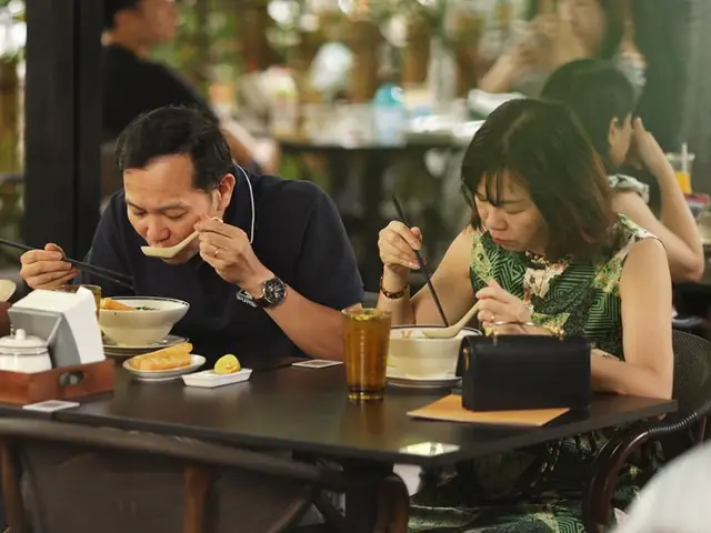 Top 6 Quán Cơm Gà Hải Nam Ngon Nhất Hà Nội: Đánh Giá Chi Tiết Và Lời Khuyên