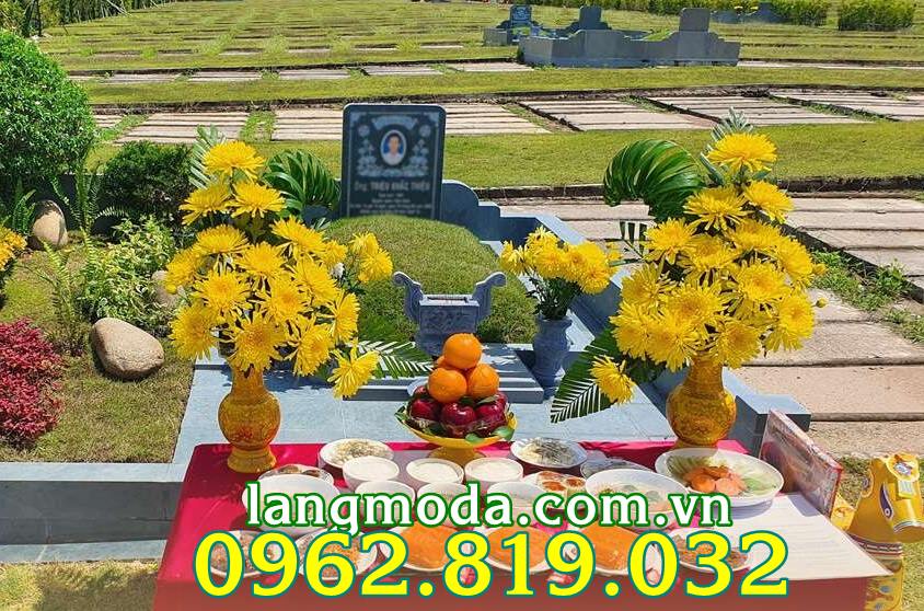 cúng 49 ngày có phải ra mộ không - Hình 3
