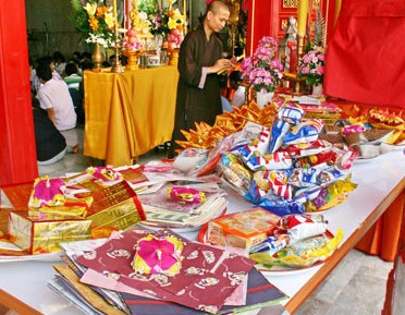 cúng tuần cho người mới mất - Hình 3