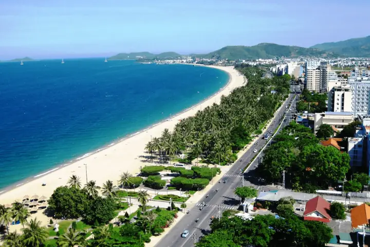 Chi Phí Taxi Từ Đà Nẵng Đến Hội An: Bảng Giá Cập Nhật & Mẹo Tiết Kiệm