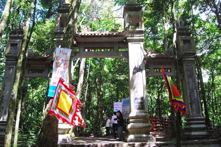 đền hạ đền trung đền thượng - Hình 1
