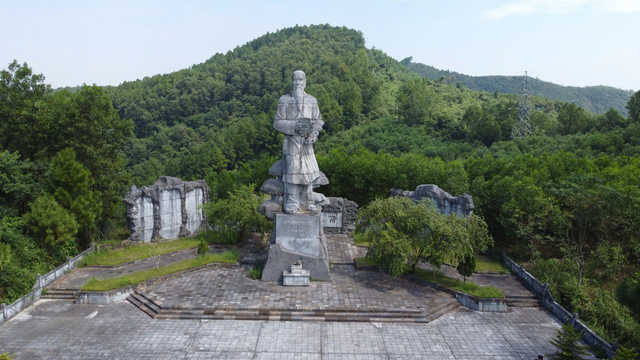 đền thờ hải thượng lãn ông - Hình 3