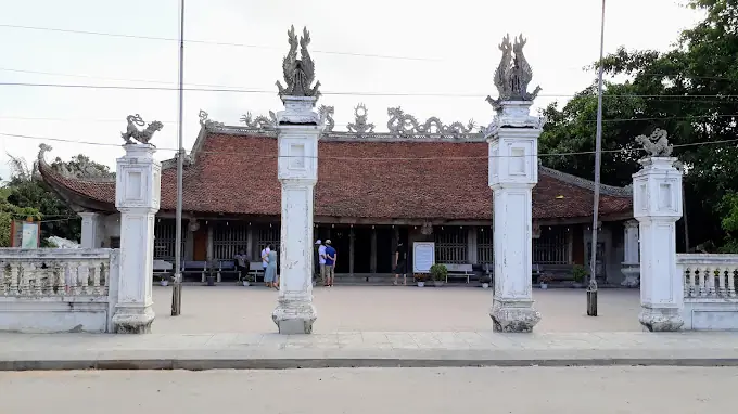 Du Lịch Vân Đồn Quảng Ninh: Cẩm Nang Khám Phá Vùng Đất Mỏ Và Biển Xanh